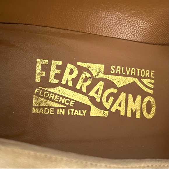 Salvatore Ferragamo Suede/Snake Embossed Leathr Pointed Cap Toe Heels/Shoes 9.5B - Picture 10 of 16